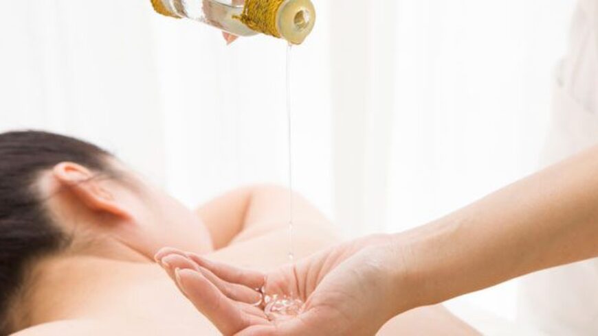 5 Miscele per massaggi con oli essenziali