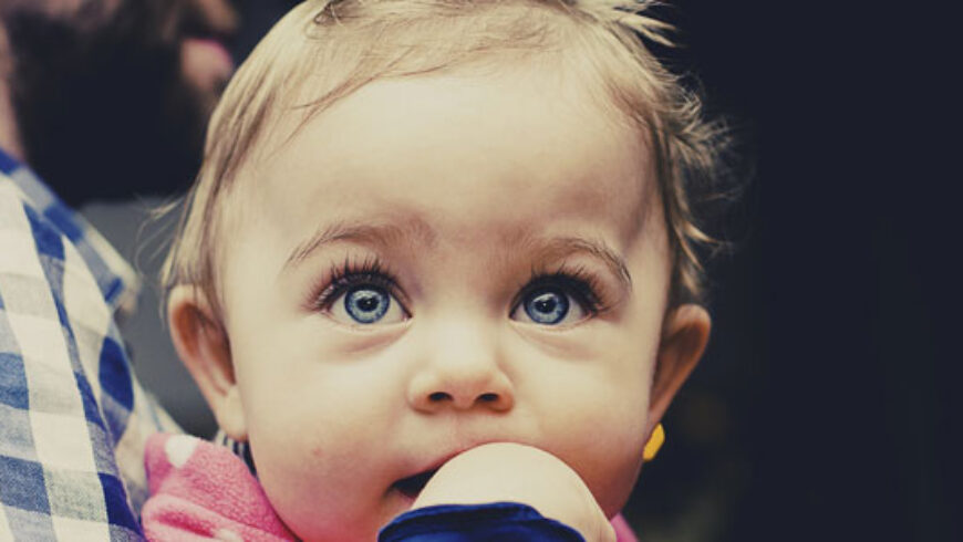 5 suggerimenti su come usare gli oli essenziali con i bambini